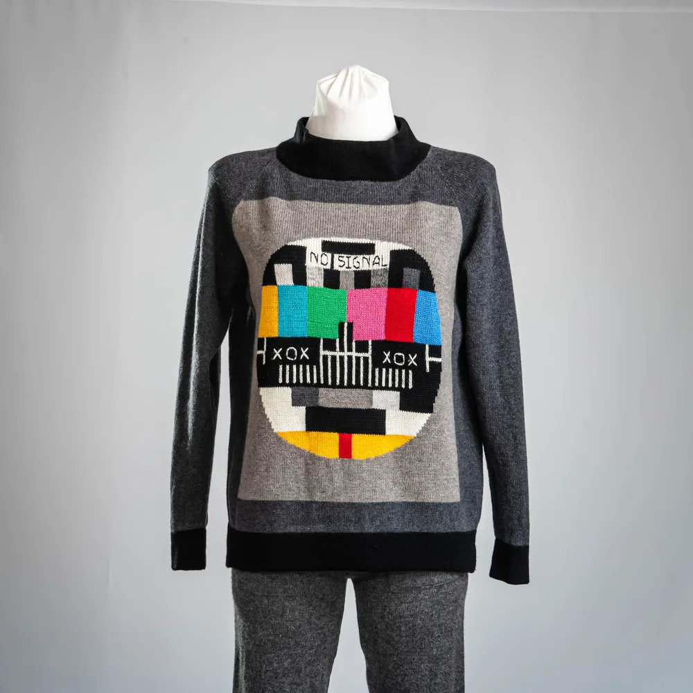 Uno dei primi capi che ho disegnato e lavorato a maglia con la tecnica dell'intarsio.